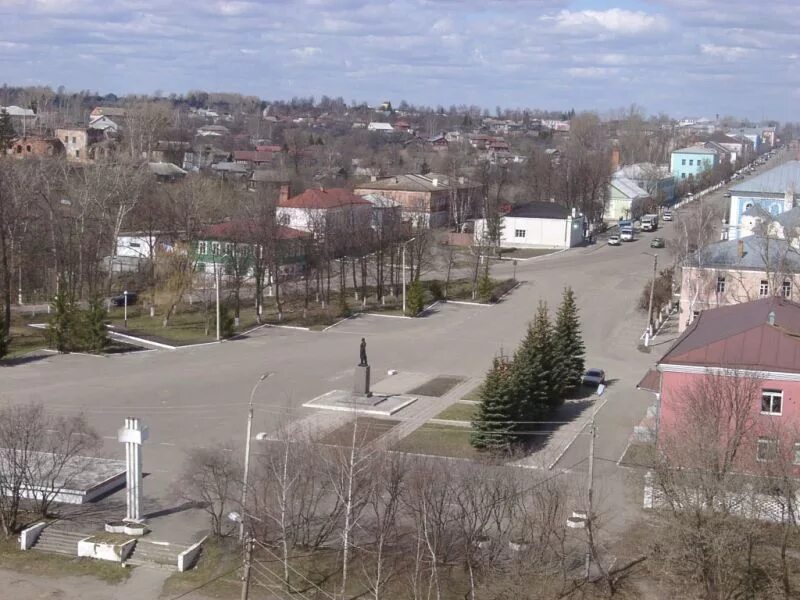 Поселок Орловский Ростовская область. Болхов Центральная площадь. Парк в городе Болхов Орловской области. Площадь Ленина Болхов. Рост обл п