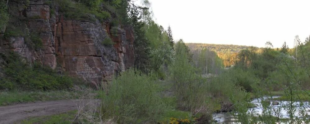 Балай красноярск. Поселок речка Уярский район Красноярский край. Поселок роща Уярского района Красноярского края. Озеро в поселке роща Уярский район Красноярский край. Балай Красноярский край.