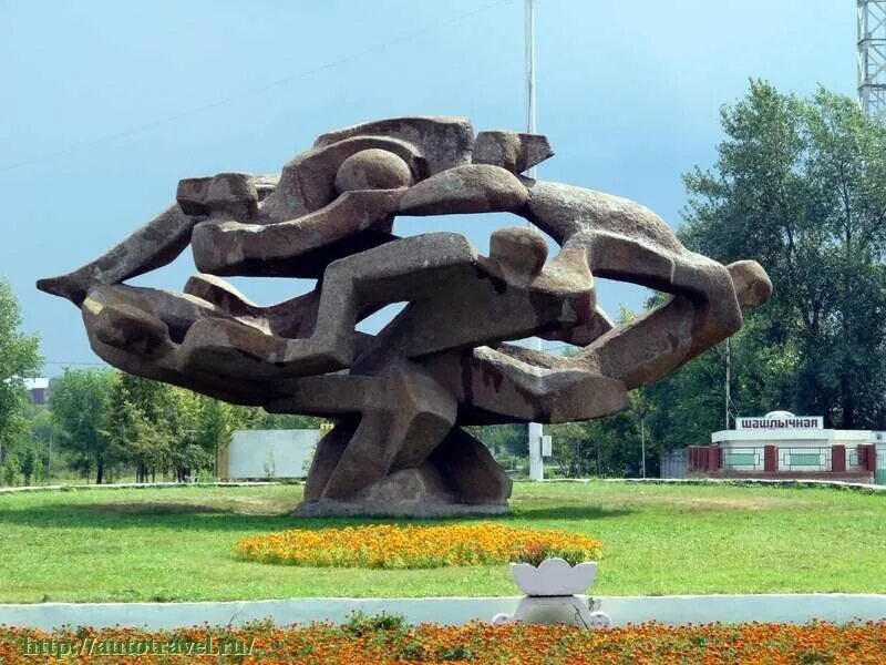 Достопримечательности набережных челнов фото и описание. Памятники в набережных челнах.