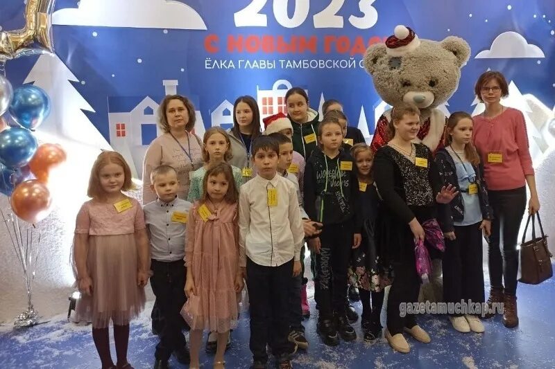 Губернаторская елка 2024 киров. Губернаторская елка 2024 киров