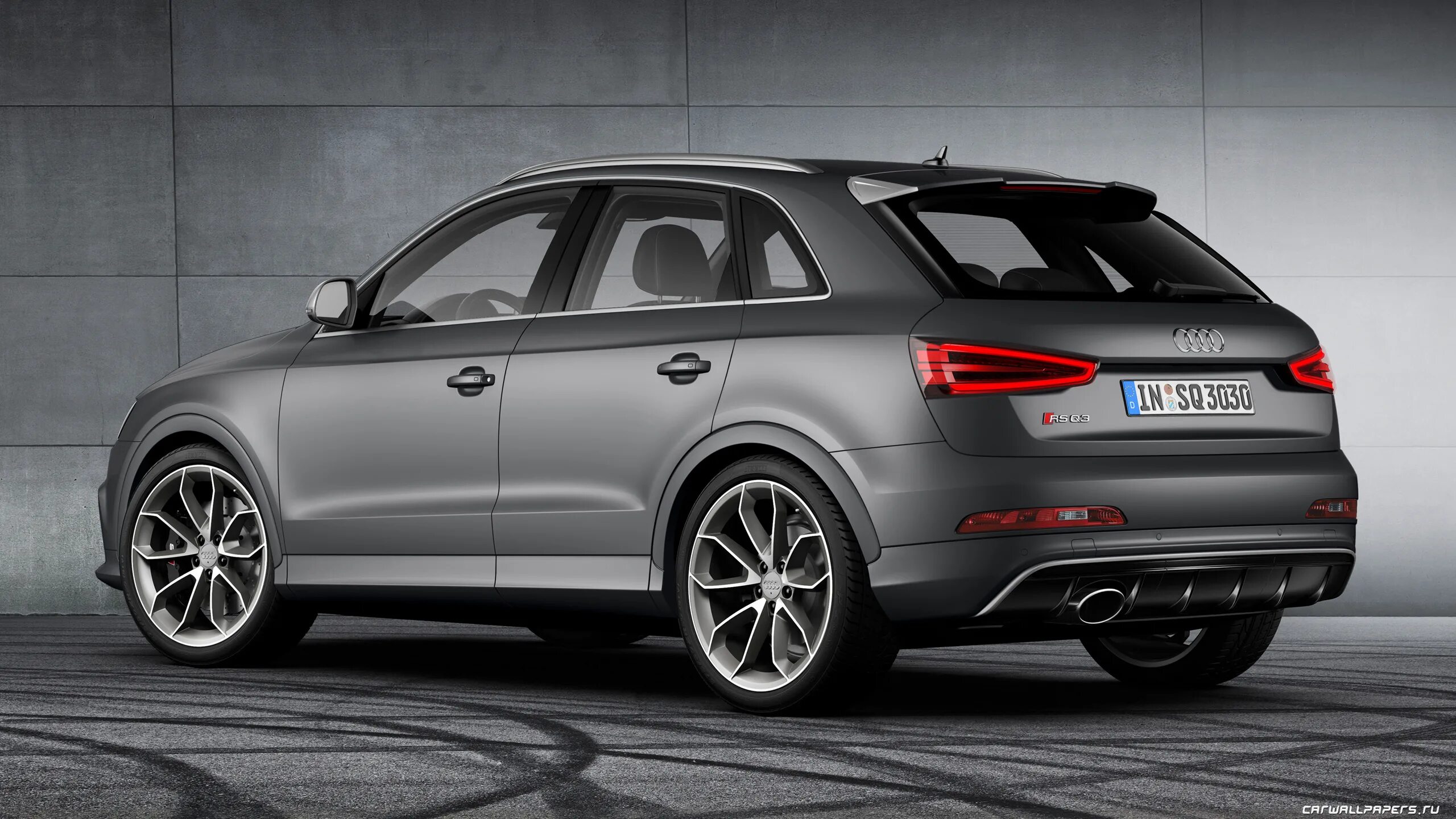 Audi q3 2013. Audi q3 r18. R u q 3. Ауди q3 r line. R u q 3.
