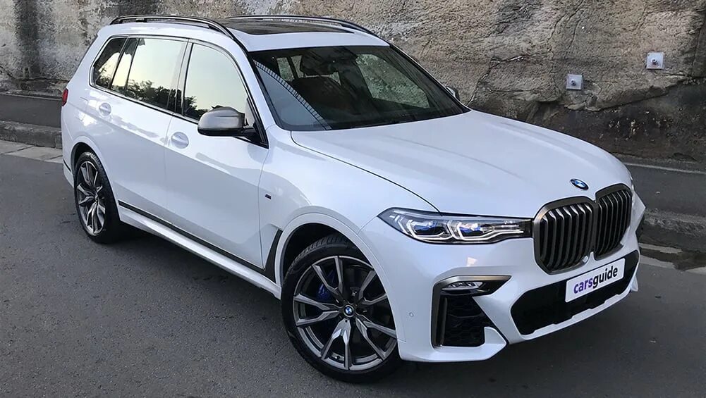 BMW x7 m50d. X7 m50d White perhomens. X7 m50d