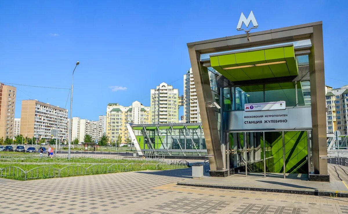 Рядом с метро жулебино
