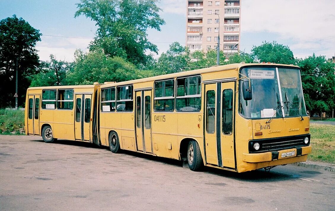 Первый автобус 80. Икарус 280.80. Икарус 280 гармошка. Ikarus 280 СССР. ЛИАЗ И Икарус.