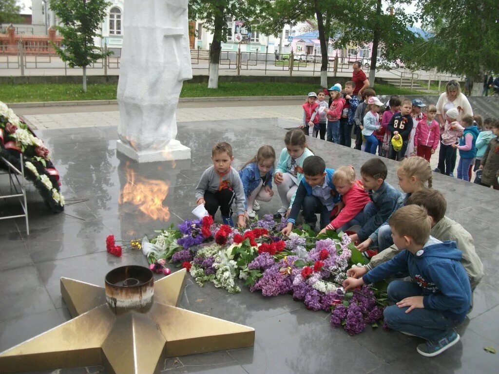 Краснодарский край новокубанский район 4 школа. Новокубанск детский сад. Марьинский новокубанский район. Евромост 1 новокубанск. Новокубанск детское.