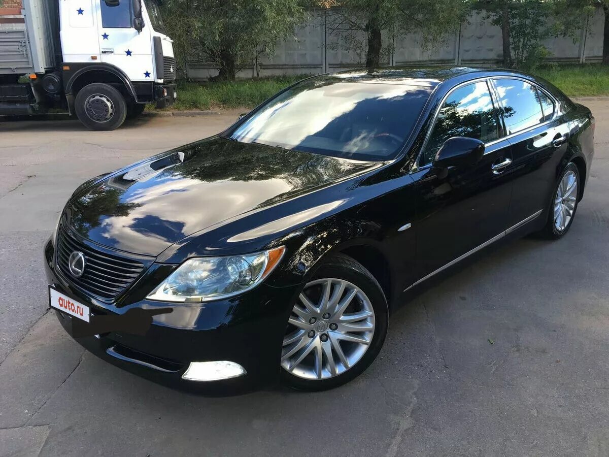 Lexus 460 купить