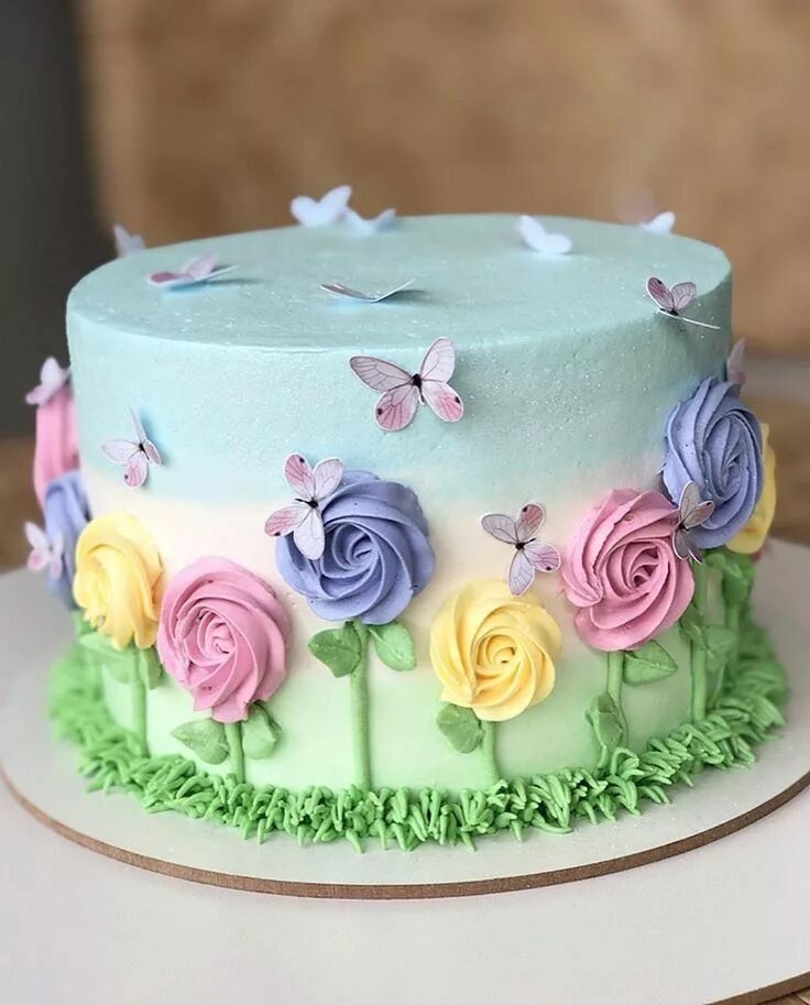 Cake decorating. Торт девочка. Кремовое украшение торта. Украшение торта для девочки. Торт с кремовым декором.