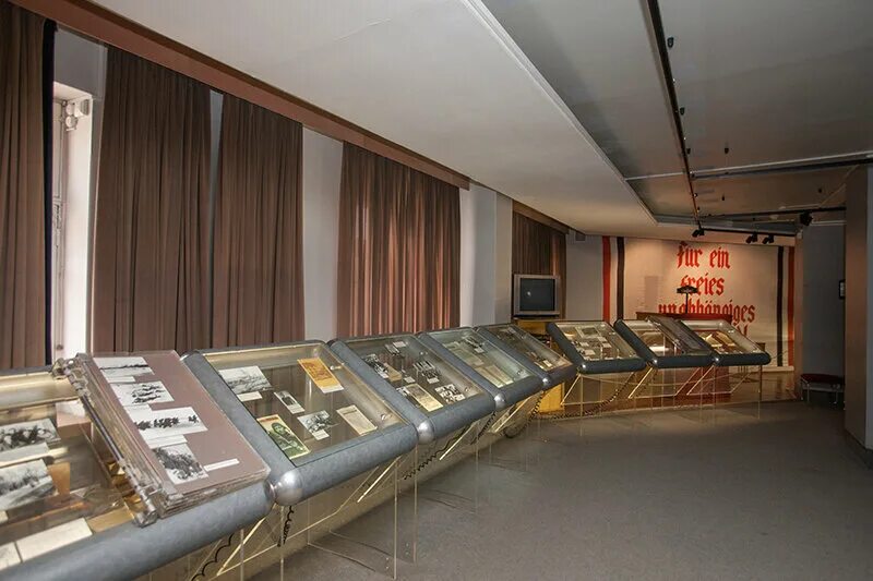 Музей антифашистов в красногорске. Музей v&a dundee, шотландия. Музей победы красногорск. Красногорский филиал музея победы. Музей победы красногорск.