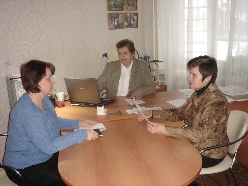 Умц художественного образования. Умц художественного образования. Бегма лариса олеговна курган. Художественная школа минусинска дхш. Сотрудники умц астрахань.