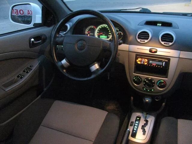 Chevrolet lacetti 2011. Шевроле лачетти седан 1. 6 автомат. Лачетти на автомате 1. Шевроле лачетти седан 2010 автомат.