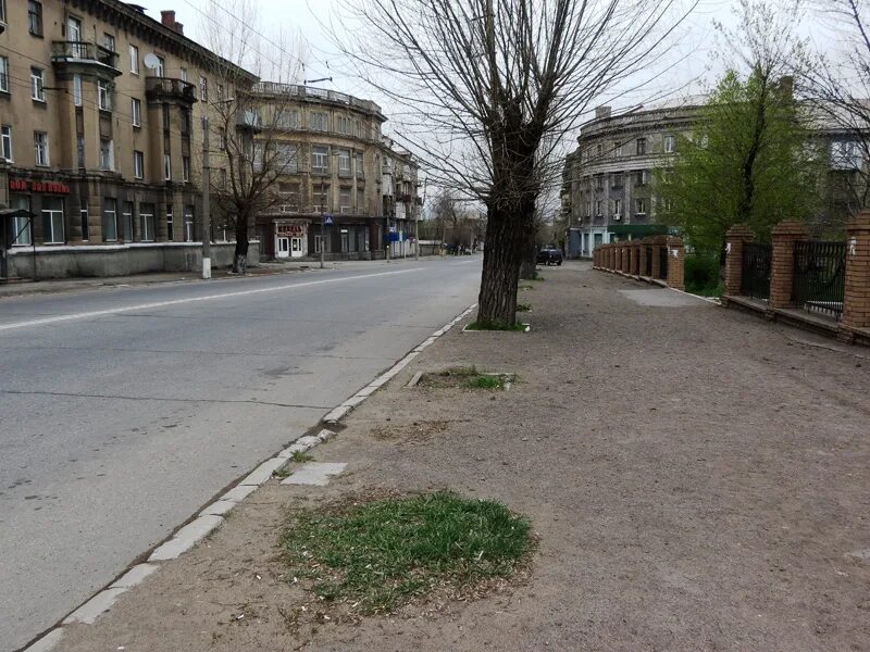 Горисполком алчевск. Алчевск лнр. Сычовск луганская область. Алчевск луганская область. Алчевск город.