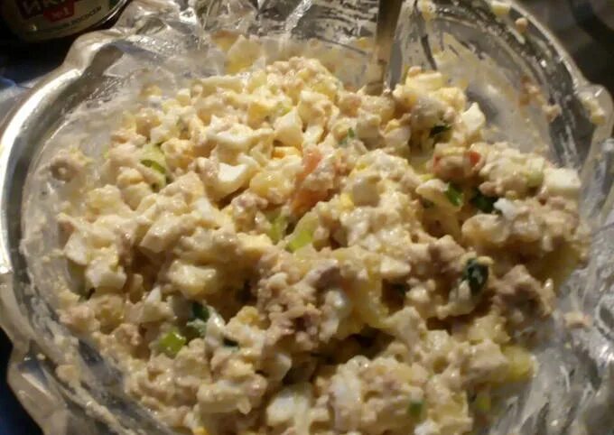 Картинки РЕЦЕПТ ВКУСНОГО САЛАТА С ПЕЧЕНЬЮ ТРЕСКИ КОНСЕРВИРОВАННОЙ