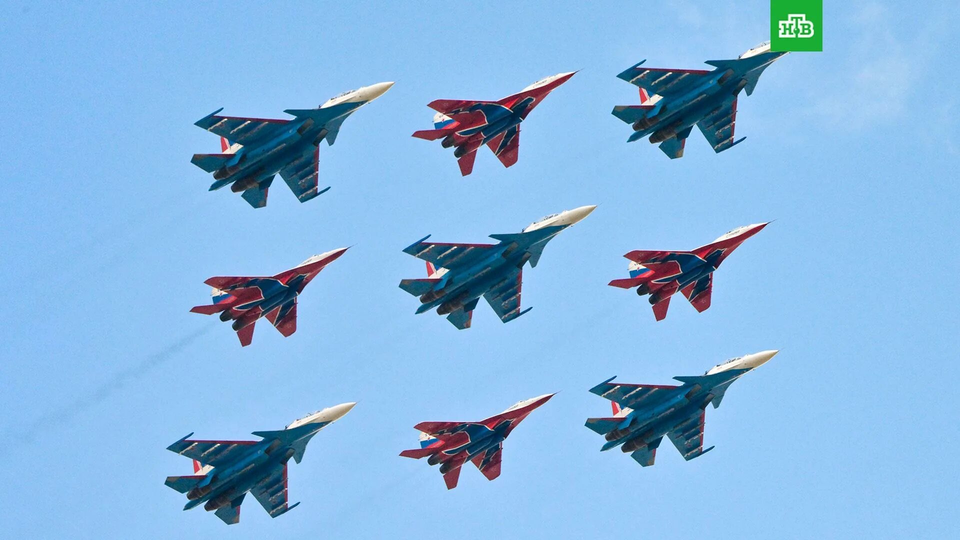 Почему не было воздушного парада