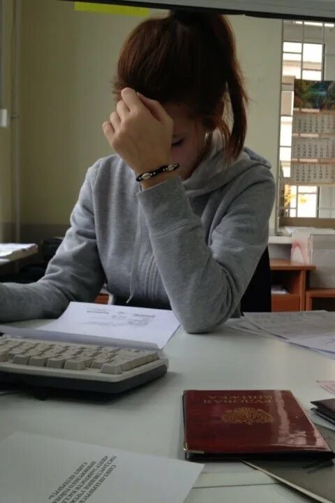 Женщина рабочий. Агентов занятости савушкина. Женсовет архангельск. Воспитатель года 2023. В редакцию газеты требуются.