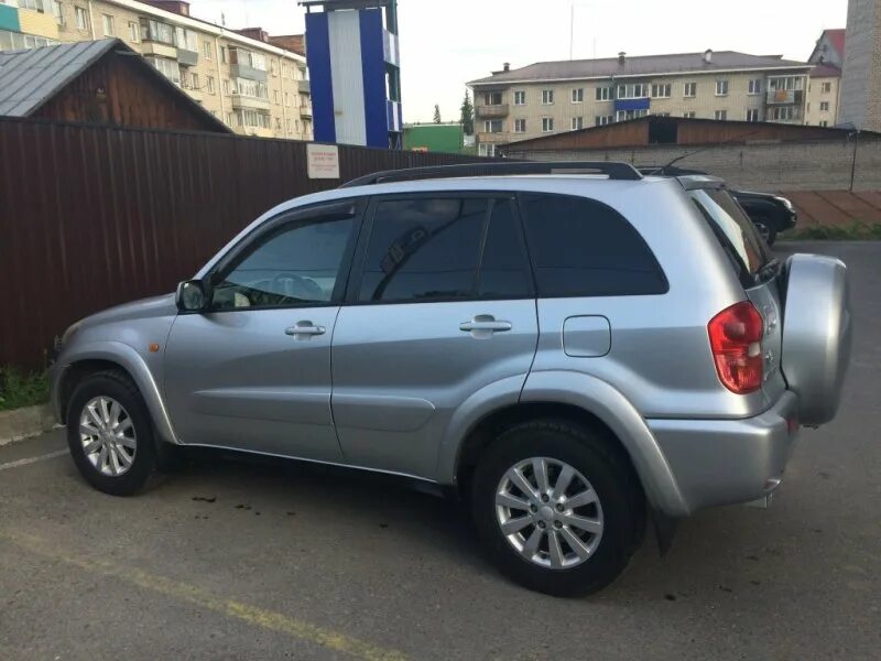 Toyota rav4 2003. Toyota rav4 2.0 бензин 2003г. Тойота рав 4 2.0 бензин автомат 2003 года. Toyota rav4 горный. Тойота в алтайском крае с пробегом