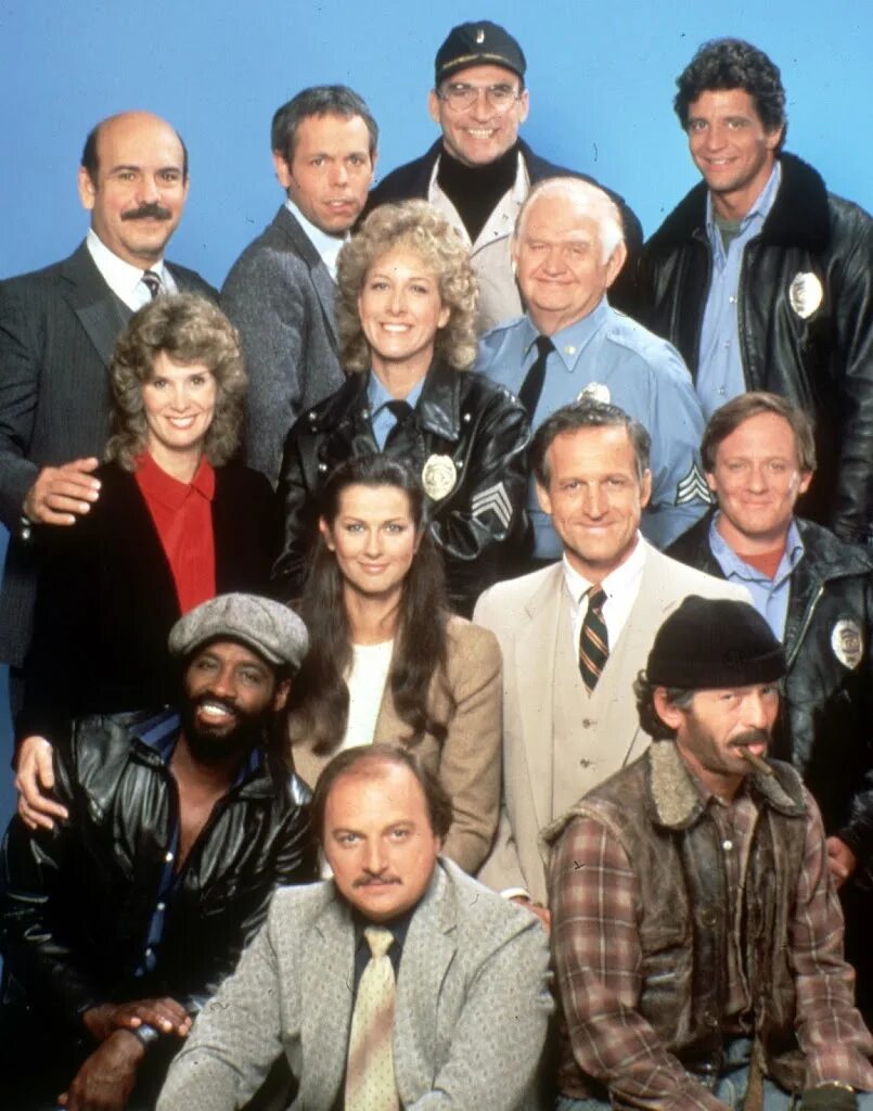 Хилл стрит блюз. Main street blues live  2013. Main street blues live  2013. Луи армстронг бейсин стрит блюз. Блюз заставка хилл стрит.