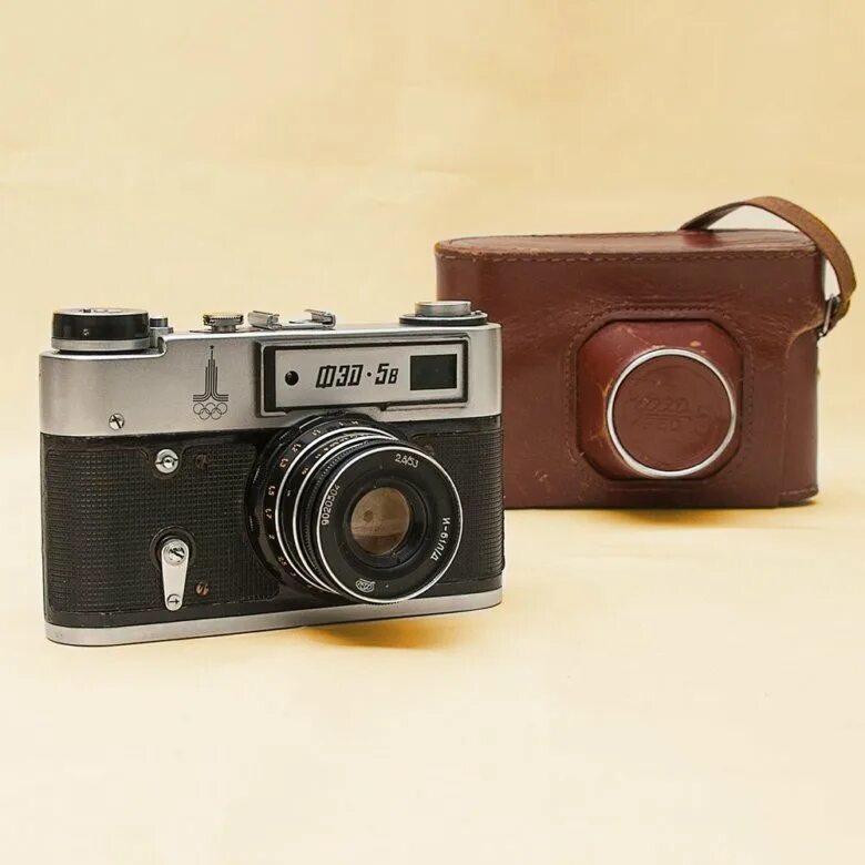 Фед 4. Продать советские фотоаппараты. Продать советские фотоаппараты. Фотоаппарат фэд 5. Коллекционировал советские фотоаппараты.