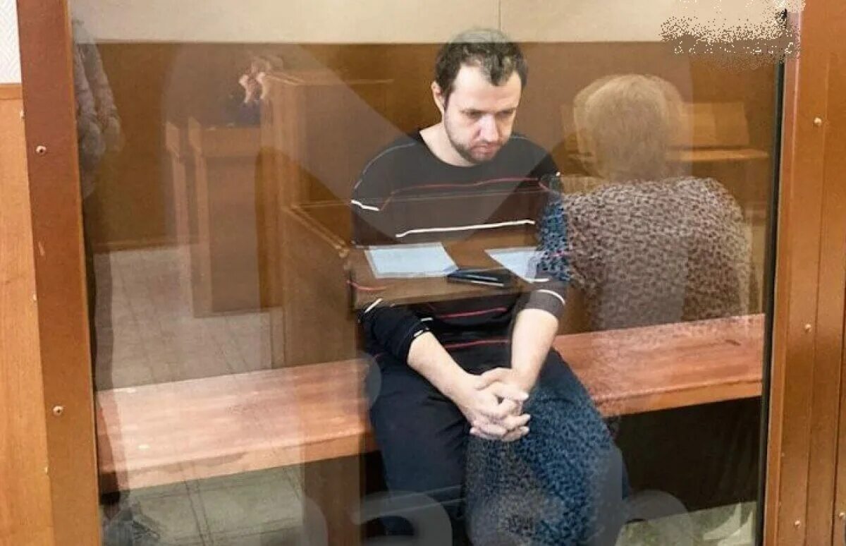 Девушка выбросилась из окна в санкт-петербурге. Покончила с собой из за оценок. Самоубийство школьников. Покончила с собой из за оценок. Девочка повесилась в школе.