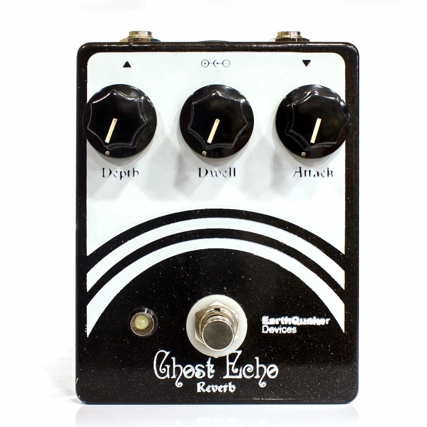 EARTHQUAKER devices Ghost Echo. Ghost Echo Reverb схема. EQD Reverb. Звуковой эффектор для микрофона ревер и дэлей.