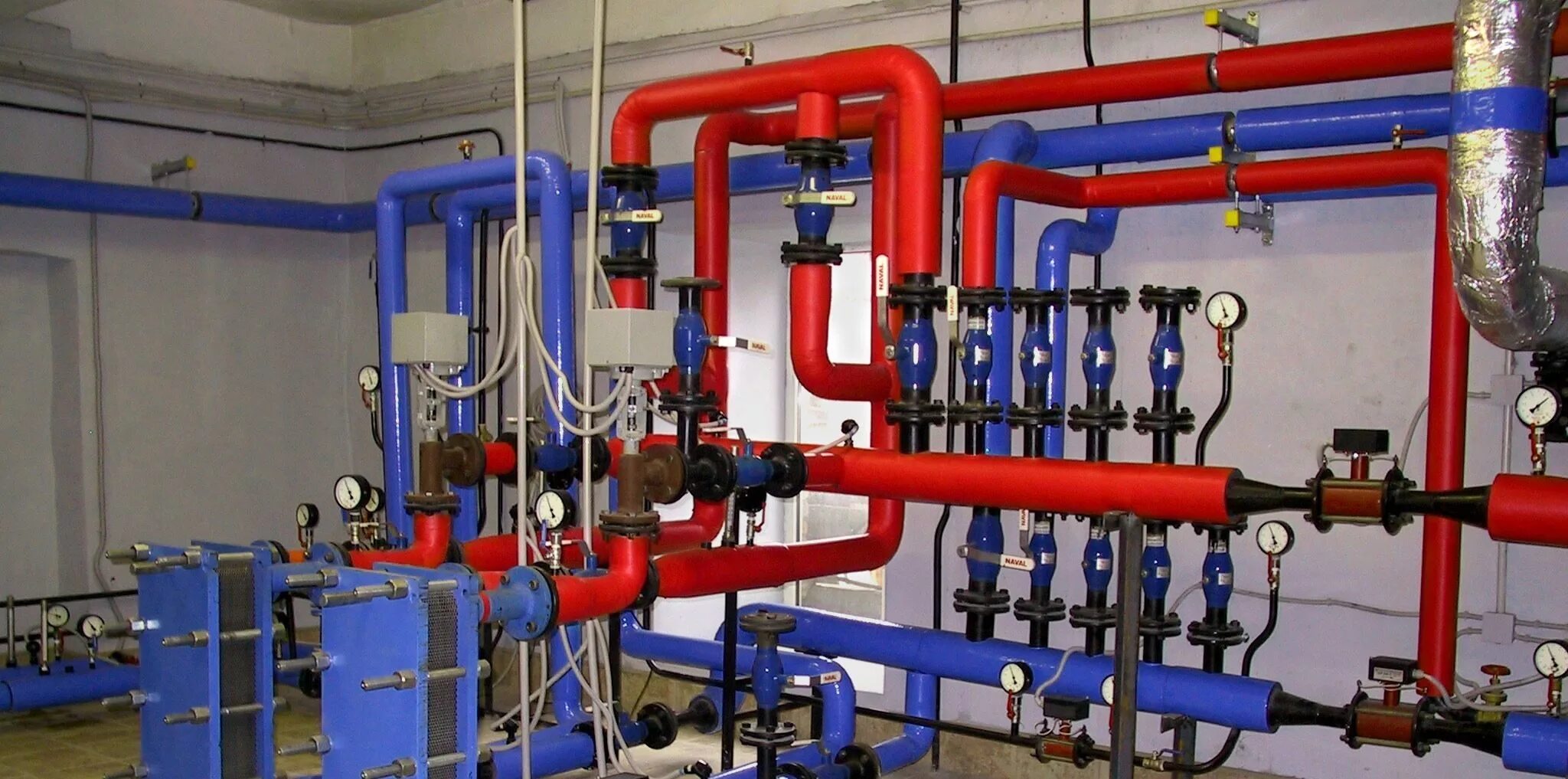 Обслуживание систем водоснабжения и канализации. Сантехник. Монтаж систем водоснабжения и канализации. Обслуживание систем водоснабжения и канализации. Обслуживание систем водоснабжения и канализации.