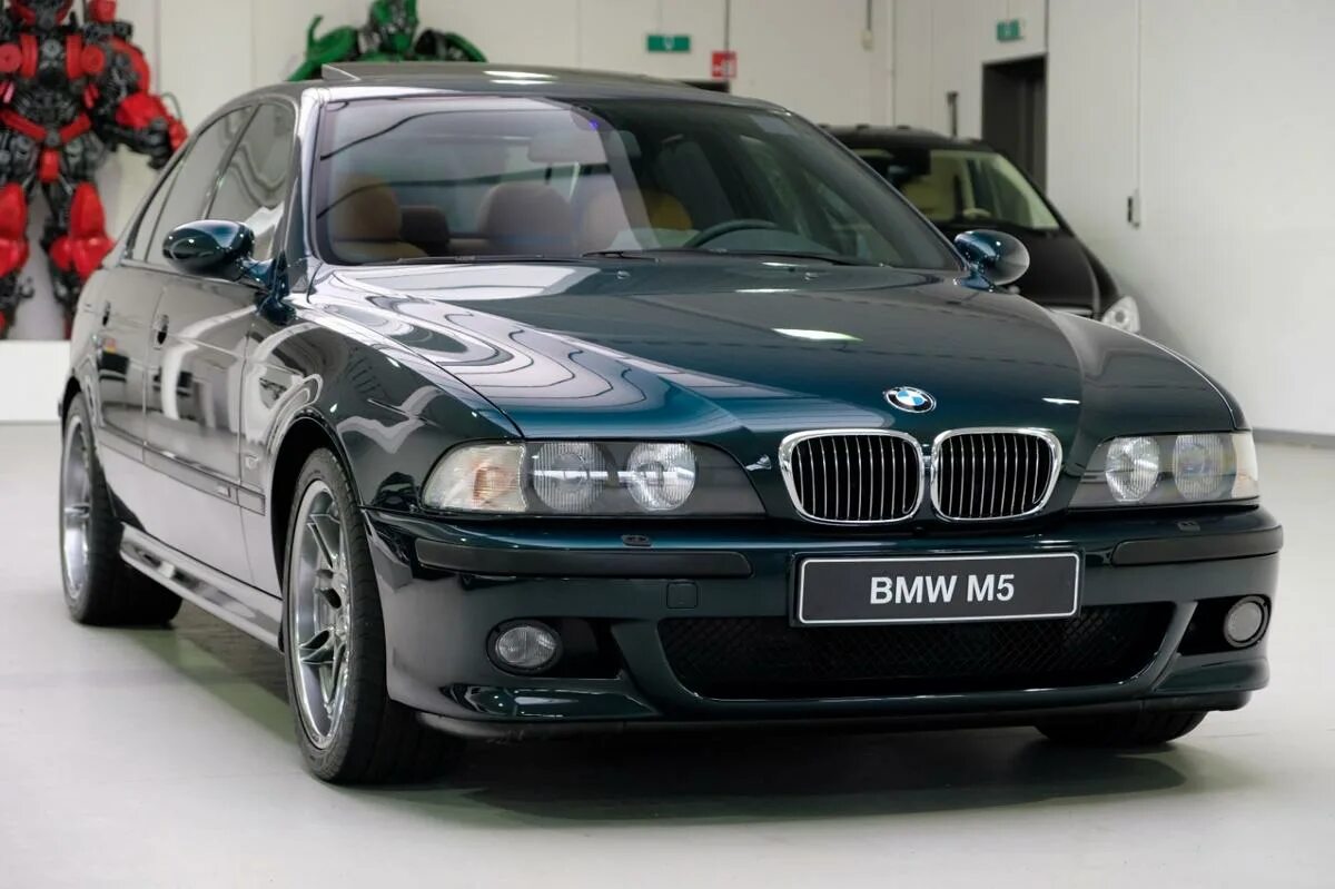 Купить бмв владивосток. BMW 5 e39. BMW m5 e39 1999. BMW m5 e39 1998. BMW e39 1998.
