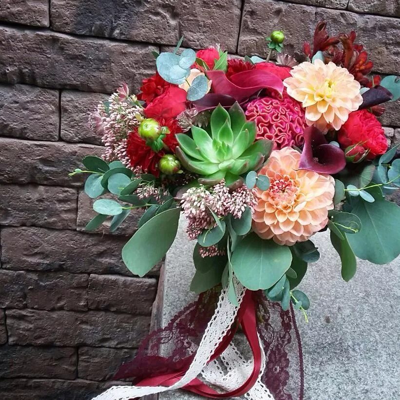 Оригинальные идеи для фотосессии. Красивые цветы креатив. Цветочный букет. Креативные цветы. Креатив с цветами.