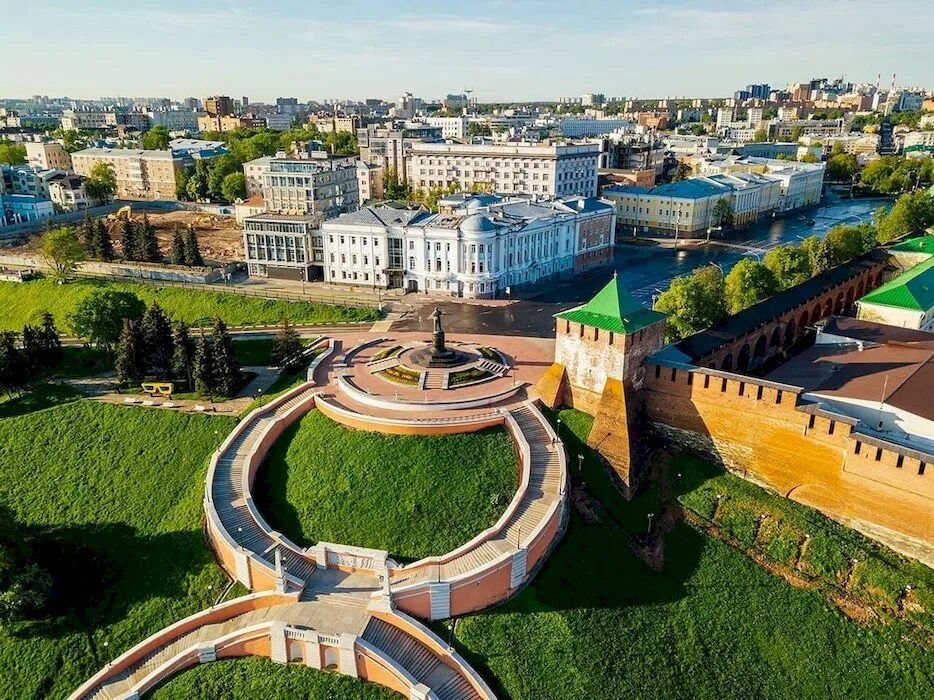 Нижегородский Кремль Чкаловская лестница. Чкаловская лестница Нижний Новгород. Чкаловская лестница Нижний Новгород 2021. Нижний Новгород Кремль лестница Чкалова. Фото на чкаловской