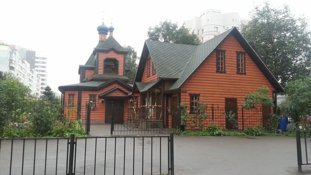 церковь серафима саровского королев юбилейный. храм серафима саровского (юбилейный). храм в юбилейном королев. храм серафима саровского (юбилейный). церковь серафима саровского королёв.