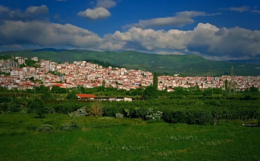 Верия. Верия город в Греции. Верия Греция фото. Город Верия Греция древний. Греция паомнес Мила в городе Верия.