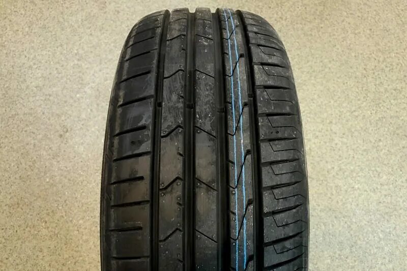 Hankook ventus prime 4 235 45 r18. Hankook Ventus k125. Ventus Prime 3 k125. Hankook Ventus Prime 3. Hankook k125 Ventus Prime.