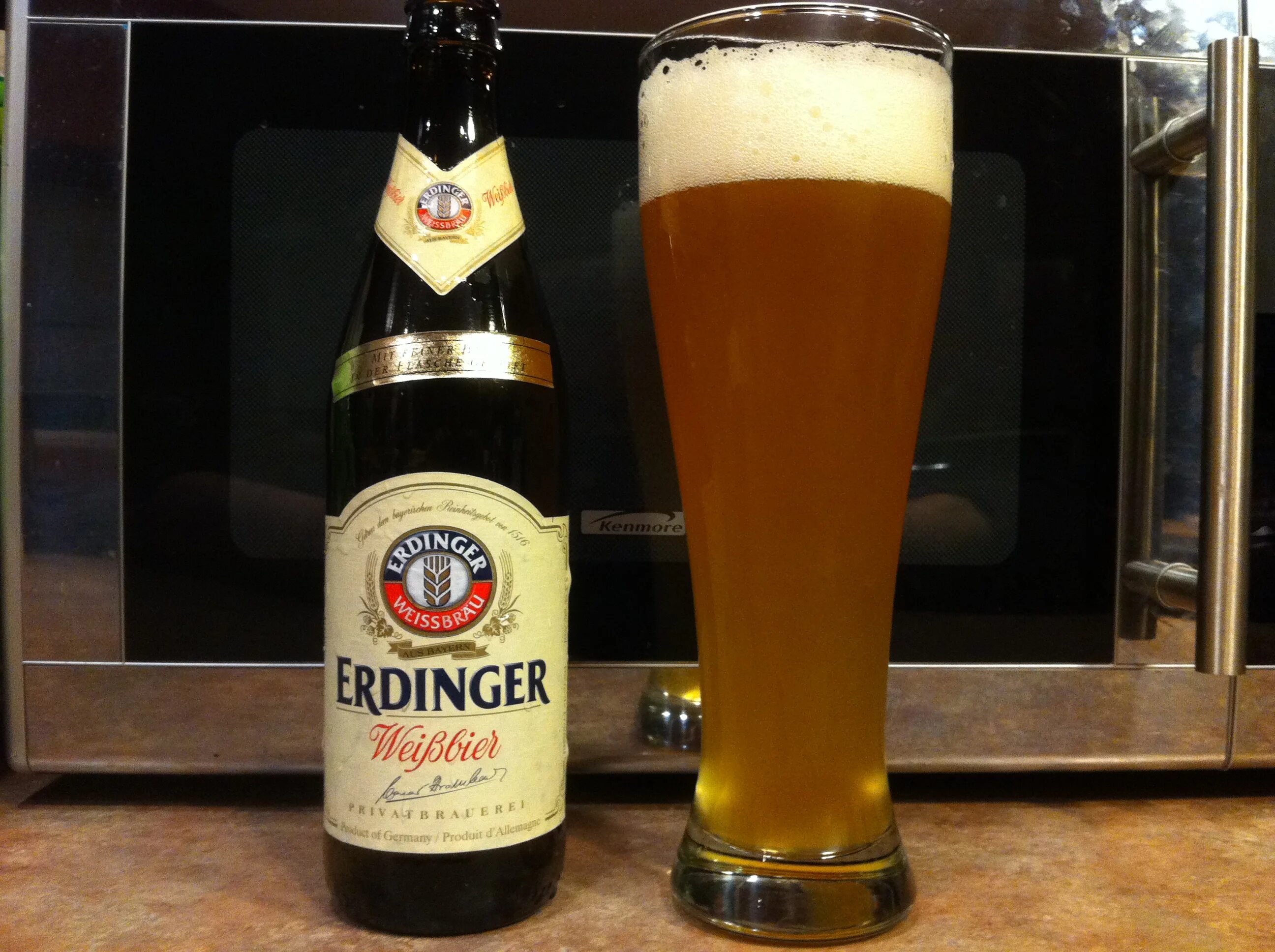 Пиво Эрдингер нефильтрованное. • Безалкогольное пиво Erdinger Weissbier. Erdinger Weissbier пиво светлое. Эрдингер, пшеничное безалкогольное.