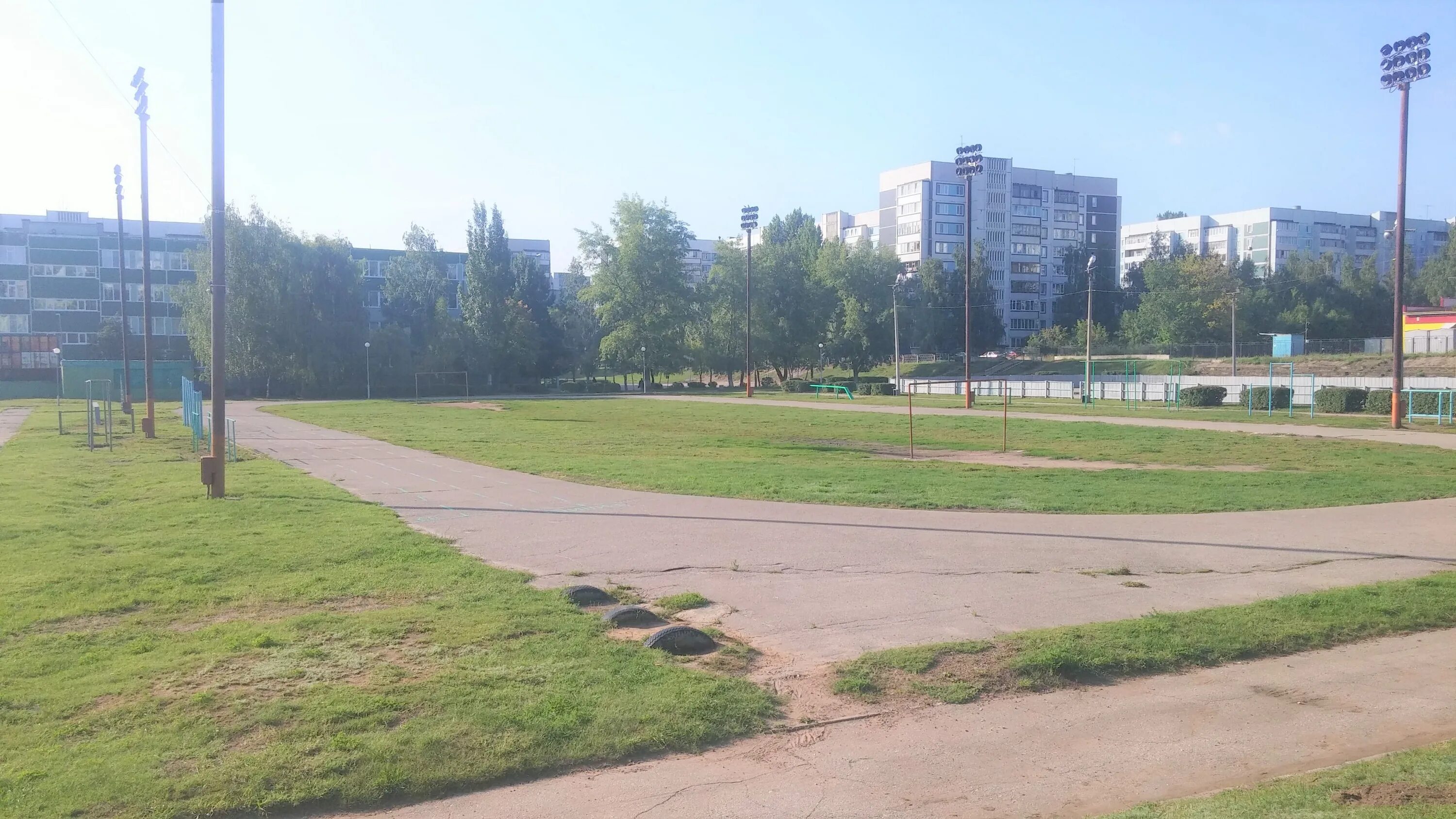 Стадион ульяновск. Стадион Авангард Ульяновск. Стадион труд Ульяновск. Стадион волна Ульяновск. Стадион старт Ульяновск.