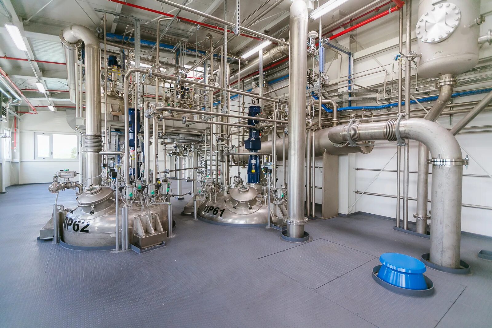 Ао «волжский оргсинтез». Установка каталитического риформинга. Завод по производству смол. Завод по производству эпоксидной смолы. Химическое производство.