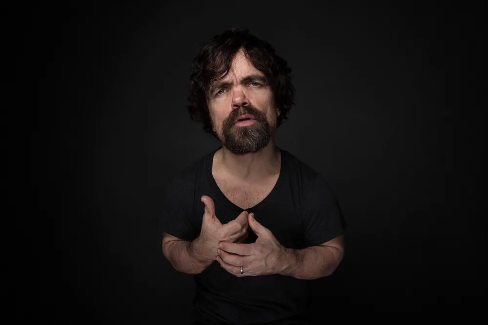 питер динклэйдж 2022. питер динклэйдж 2020. питер динклэйдж. питер хэйден динклэйдж. 3.