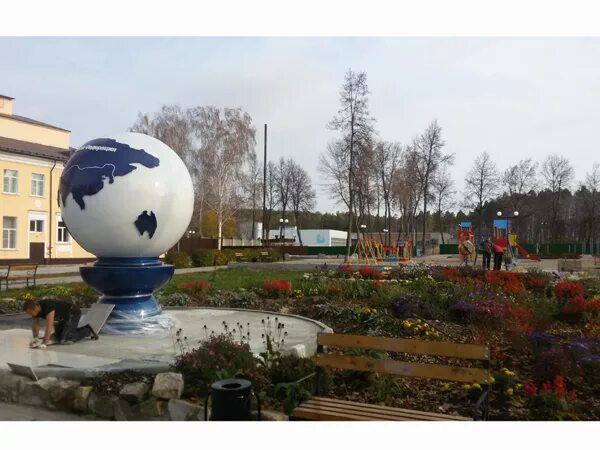 Парк в никольске. Никольск пензенская область городской парк. Городской парк никольск вологодская область. Городской парк никольск вологодская область. Парк в никольске.