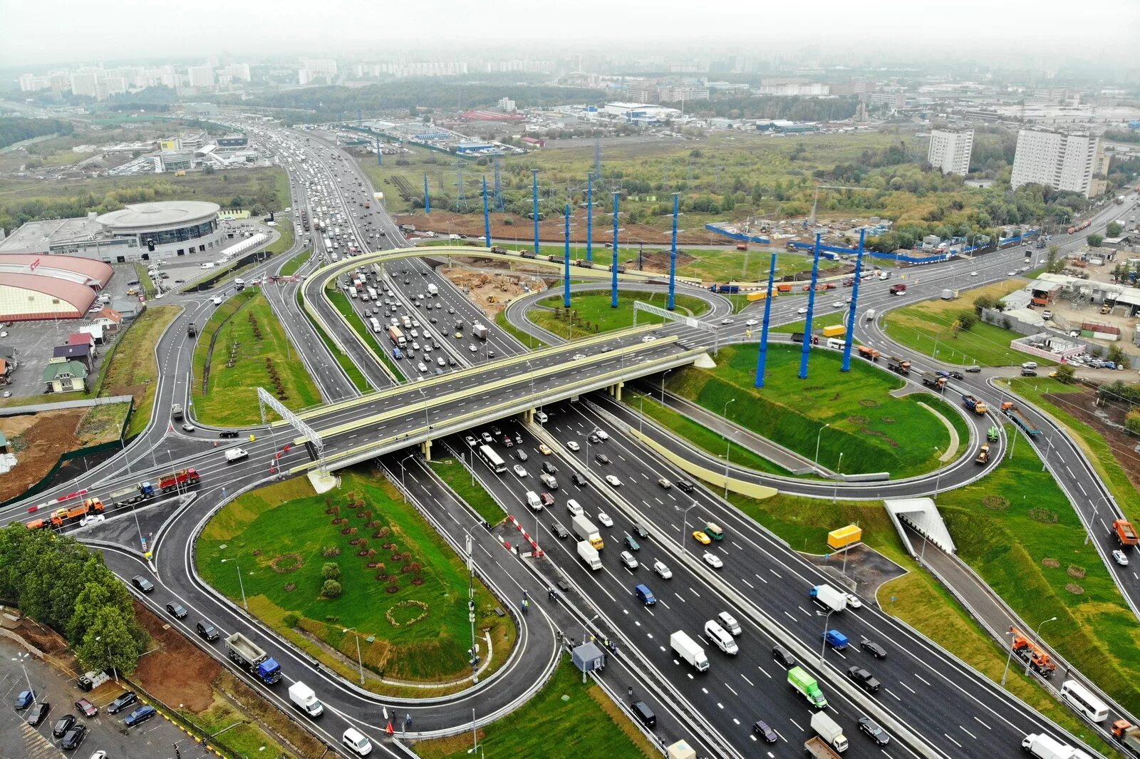 Какую дорогу открыли в москве. Транспортная развязка Генерала Дорохова с МКАД. Развязку на пересечении МКАД И ул. Генерала Дорохова. Транспортная развязка на пересечении ул Генерала Дорохова с МКАД. Эстакада Кутузовский проспект.