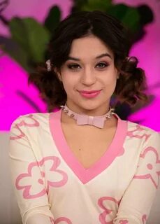 Aria valencia age