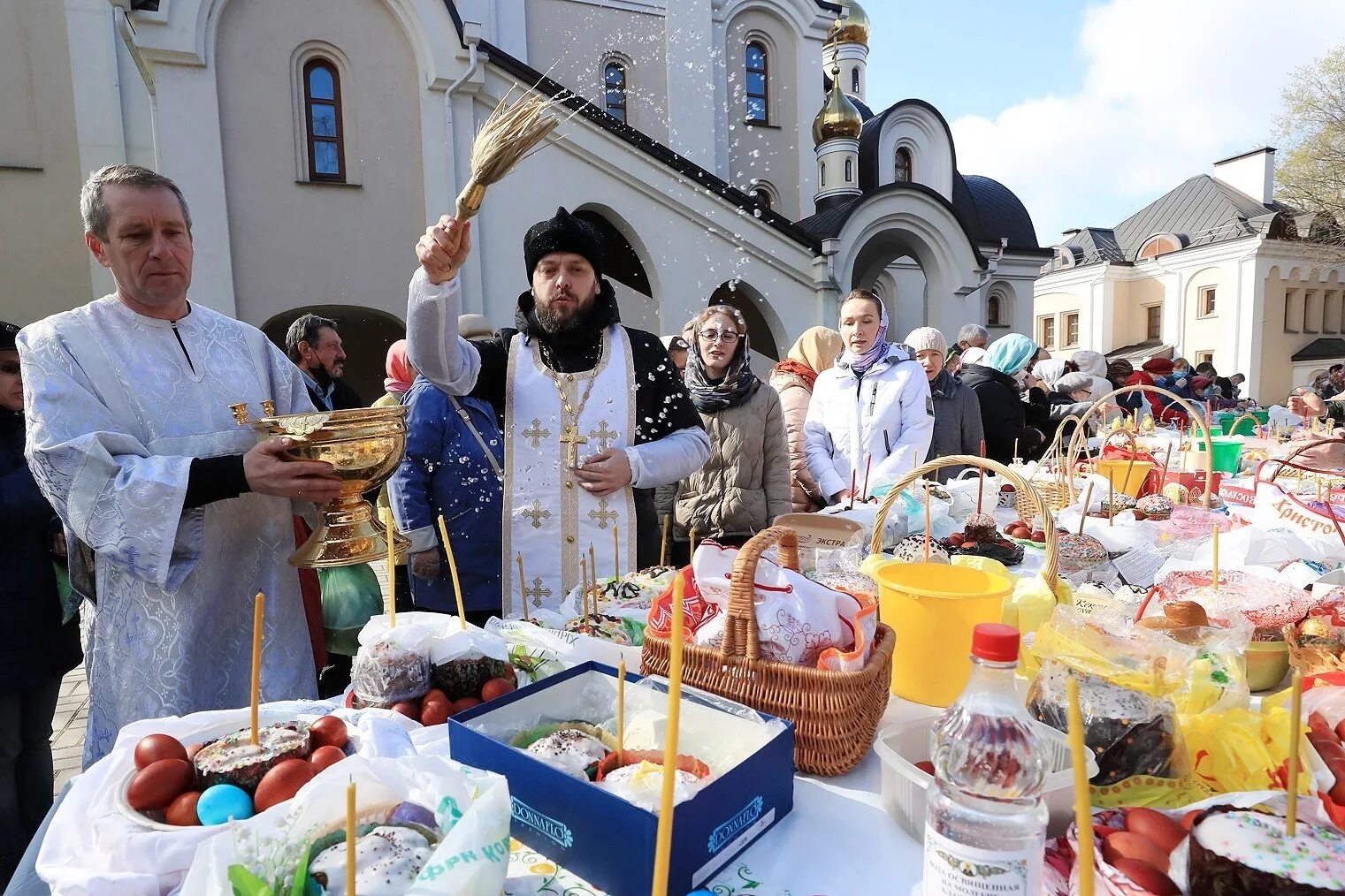 Пасха 15 апреля