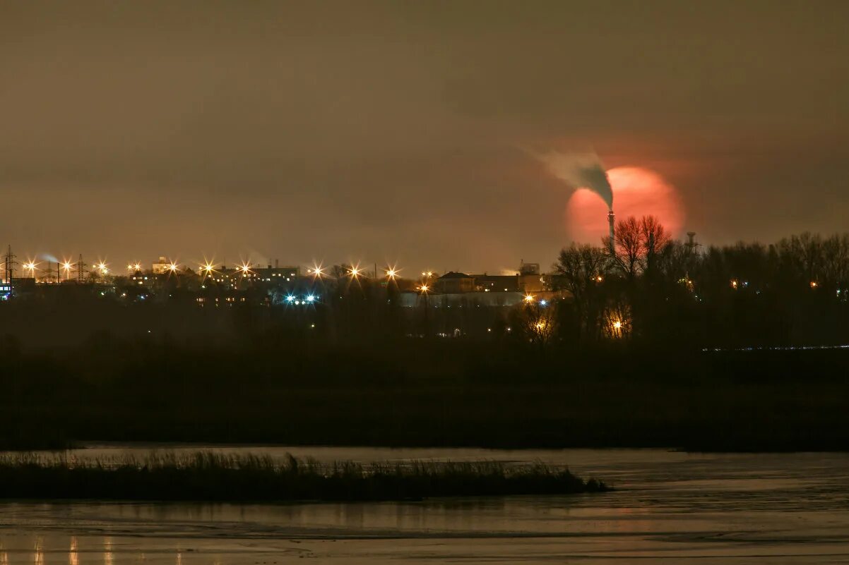 Восход луны в москве