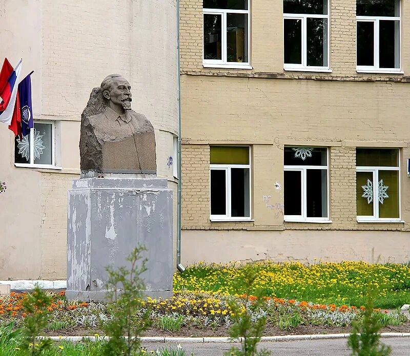 дзержинский город школа. оп дзержинский. оптика, дзержинский, лесная улица. московская область, г. оп дзержинский.