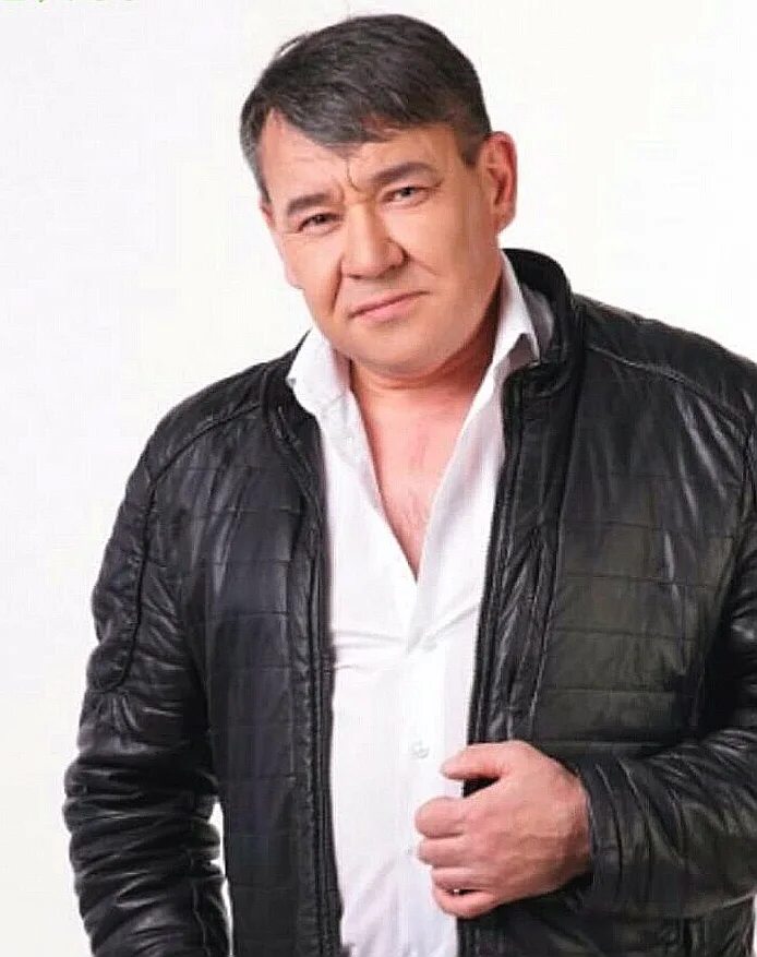 Ирек нугуманов. Ирек нугуманов певец. Ирек нугуманов певец. Ирек нугуманов оноттон бугай. Сагидулла байегет бер кайтмахам.