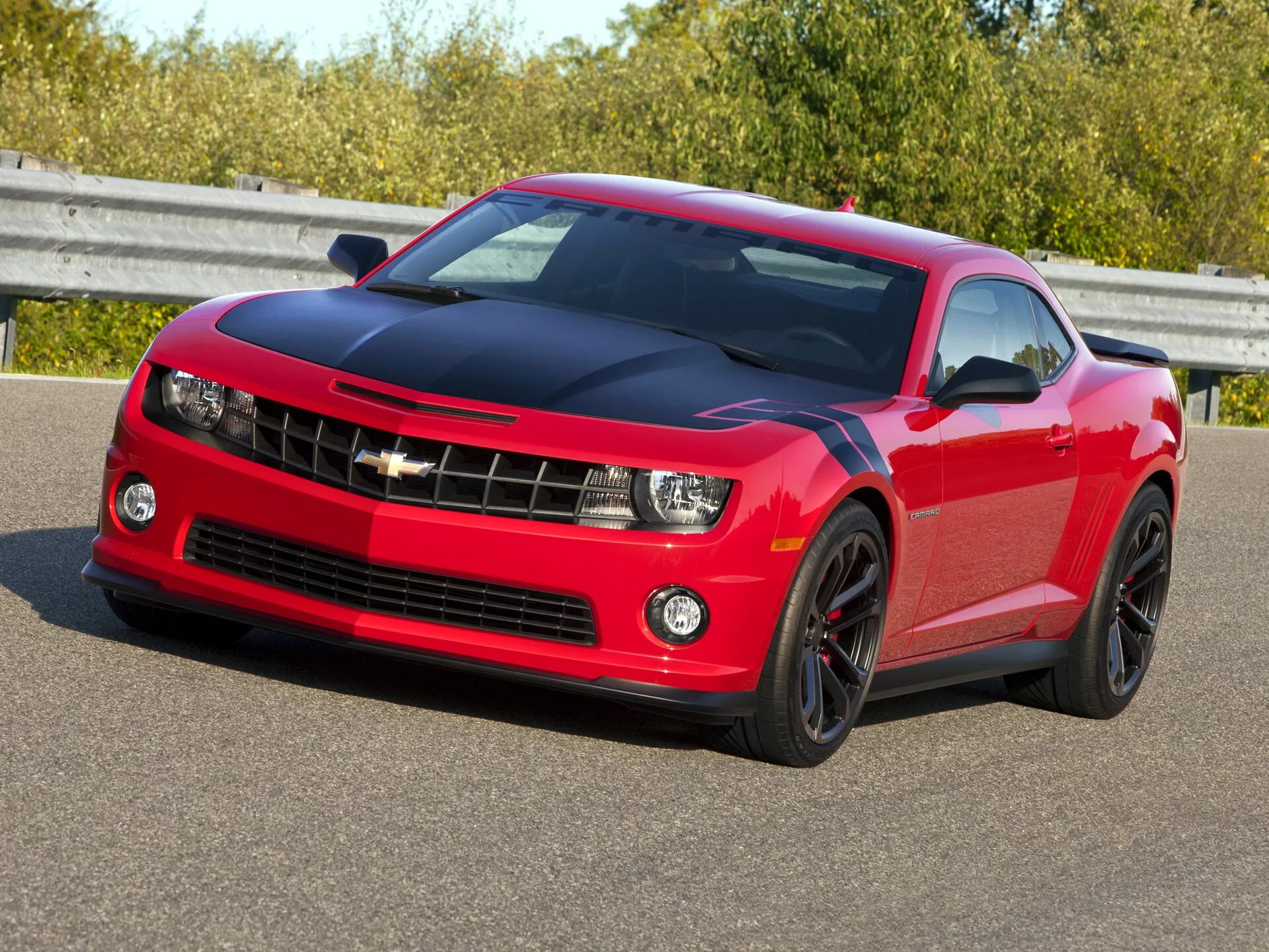 Машина шевроле камаро. Chevrolet Camaro zl1 2011. Chevrolet Camaro 1le. Шевроле Камаро 20. Шевроле Камаро 2023.