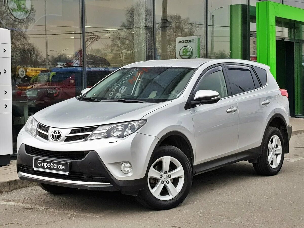 Toyota rav4 IV (xa40). Тойота rav4, 2014 год. Toyota rav4 xa40 2014. Тойота рав 4 2014 серебристый. Тойота рав 4 год выпуска 2014