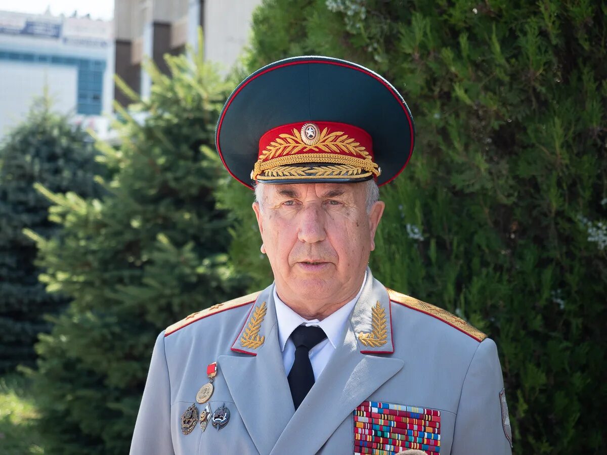 Петрович иванович