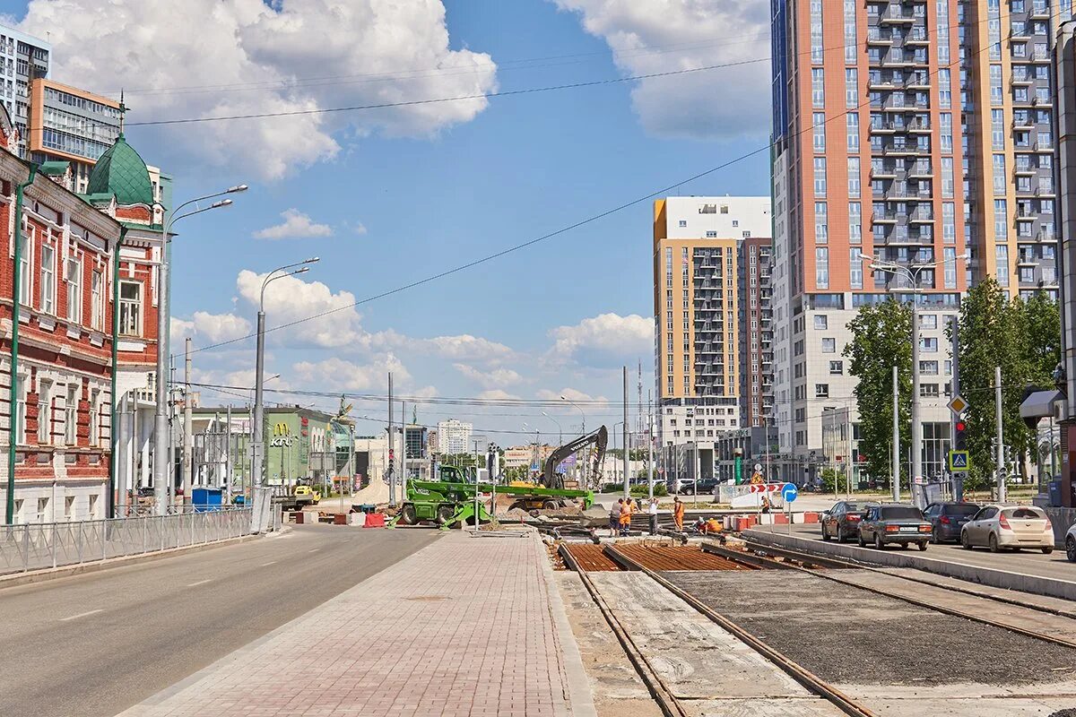 Улица революции Пермь. Ленина Куйбышева Пермь. Перекрёсток, Пермь, улица Куйбышева. Ленинский район Пермь.