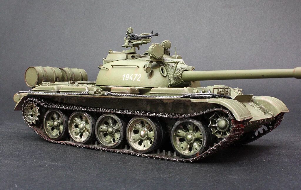 Купить т 55. Т-55 ГДР. Т-62 ГДР. Т-55 1/35 Тамия. Т-55 ГДР танк.