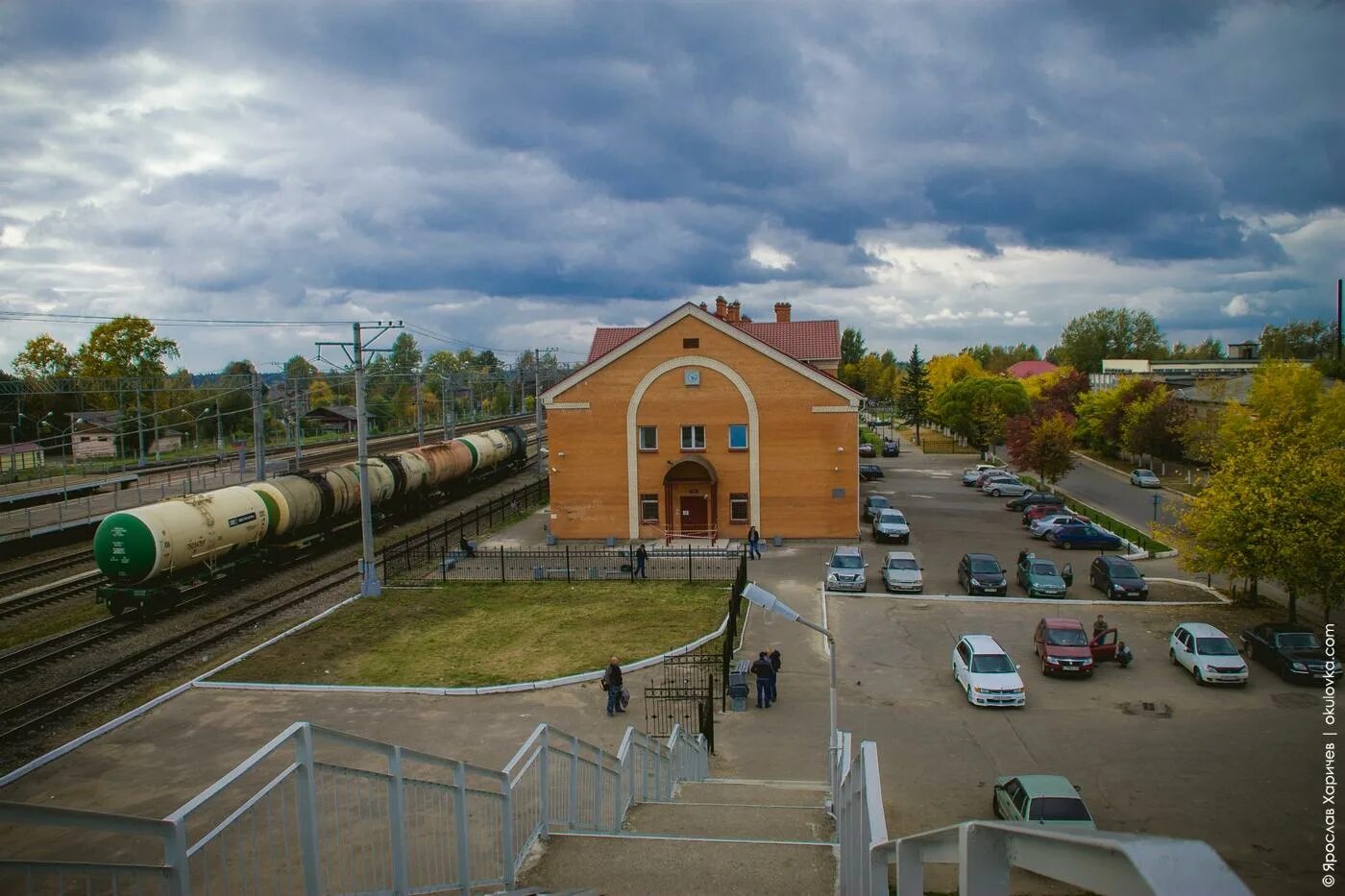 Прогноз погоды в окуловке новгородской. Окуловка Новгородская область. Железнодорожный мост Окуловка. Окуловка ЖД вокзал. Окуловка Новгородской области ЖД вокзал.