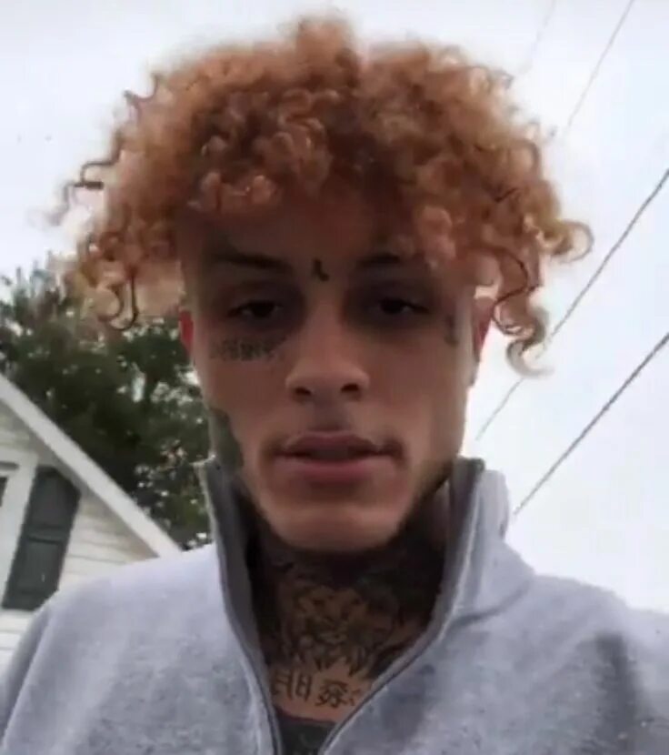 Amy mastrolonardo. Lil skies. Lil skies red roses girl clip. Lil skies lust. Lil skies red.