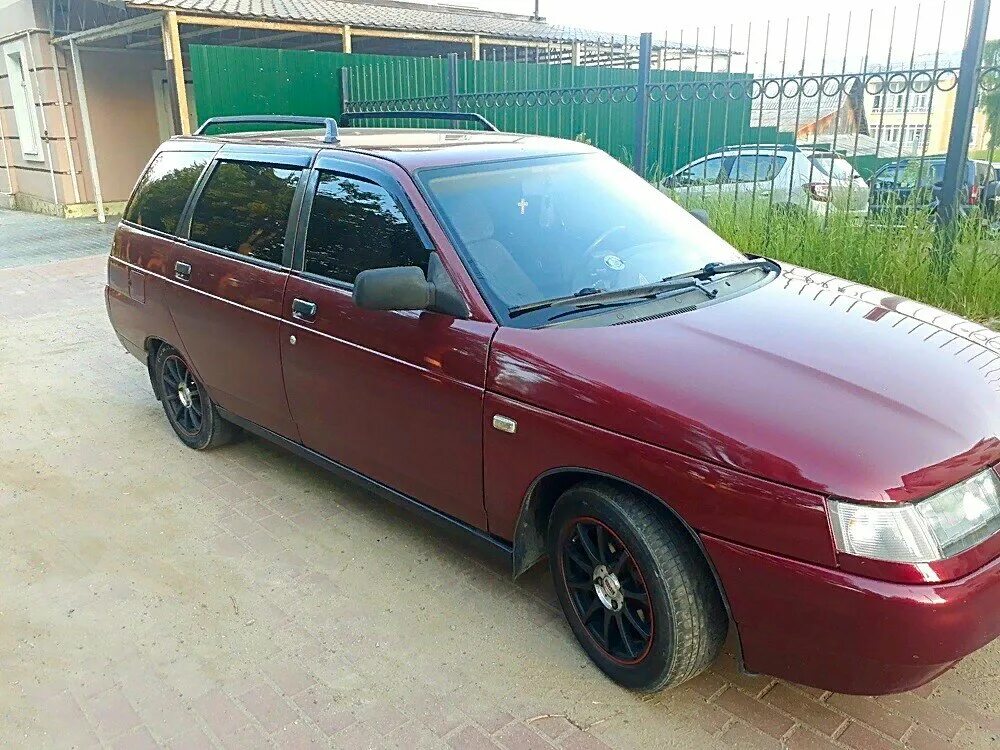ваз 2111 2006 года. ваз 2111 красная. лада 2111 универсал красная. Lada 2111 универсал красный. Lada 2111 красная.