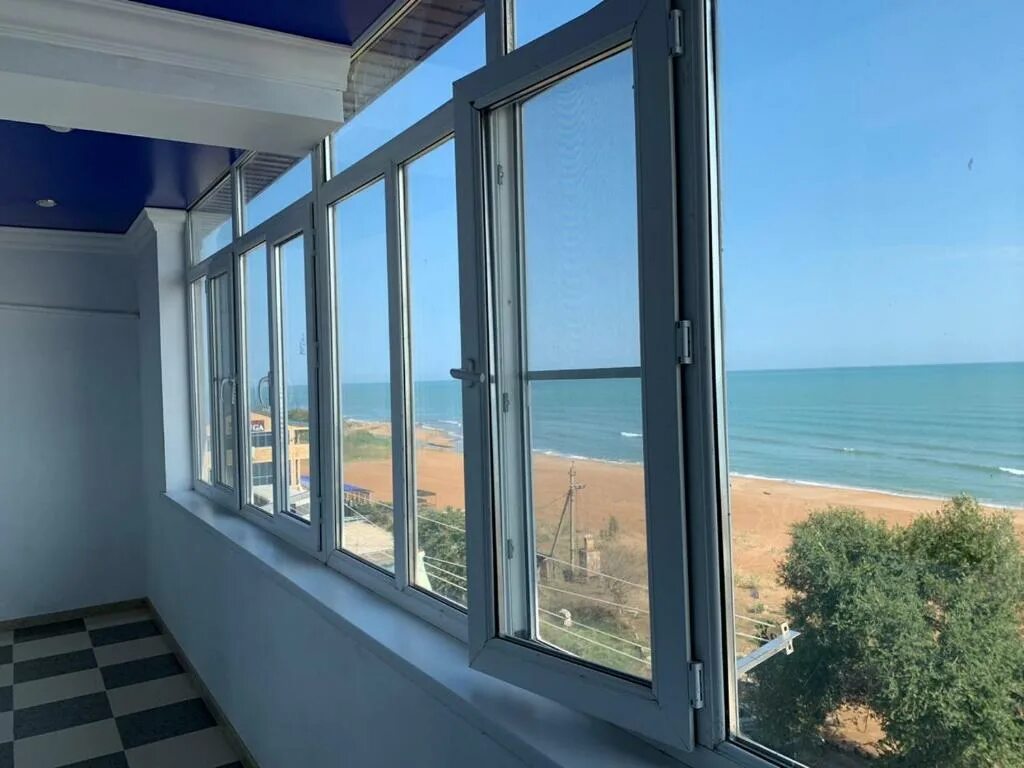 Дербент квартиры посуточно у моря. Дербент улица тахо годи 1. дербент отели у моря. дербент коттедж у моря. домики у моря дербент дагестан.